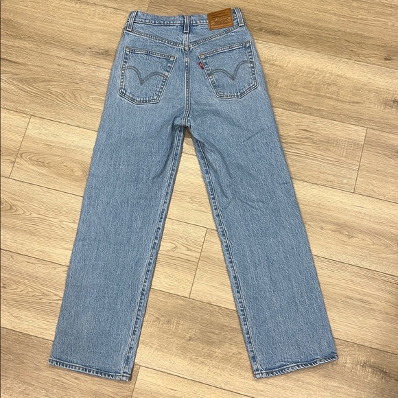 Levi’s Ribcage Straight Ankle W25 - Picture 2 of 4